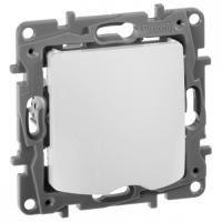 Этика белый вывод кабеля скрытая