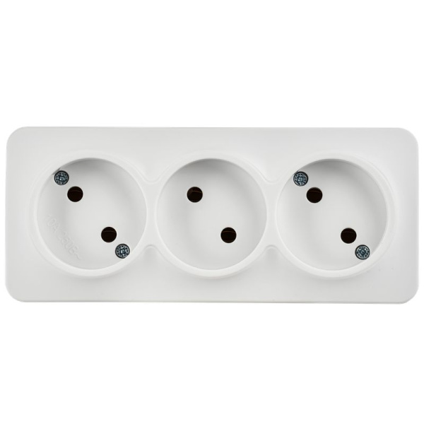 Глори белый розетка открытая 3-мест IP20 