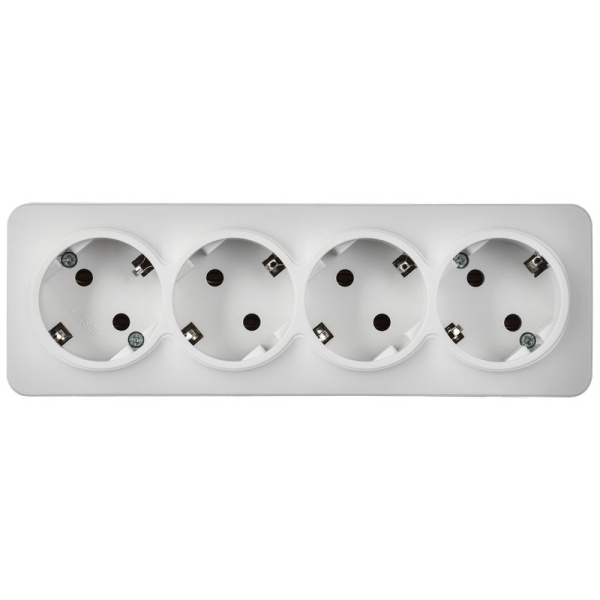 Глори белый розетка открытая 4-мест заземление IP20 