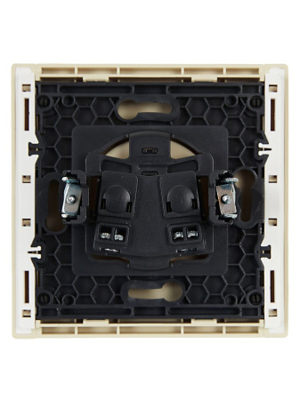 Фортепиано ваниль розетка скрытая 1-мест IP20 