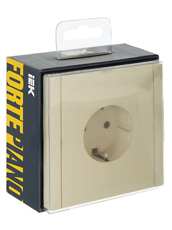 Фортепиано ваниль розетка скрытая 1-мест заземление шторки IP20 винтовое крепление