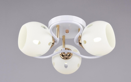 Светильник потолочный (люстра) 3*40Вт E27 белый/золото