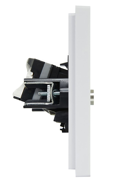 Фортепиано белый механизм RJ45+TV скрытая 2-ая кат.5е