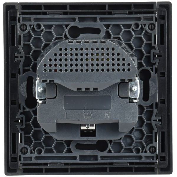 Фортепиано серый розетка скрытая 1-мест заземление шторки USB IP20 3,1А