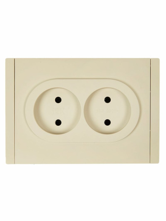 Фортепиано ваниль розетка скрытая 2-мест шторки быстрозажим. клем. IP20 